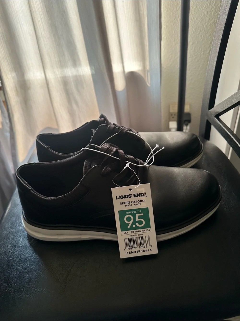 Men's Black Sport Oxford - 9.5 NEW
